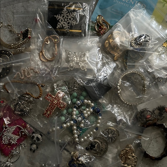 None Accessories - Assorted jewelry lot (mystery/Random)